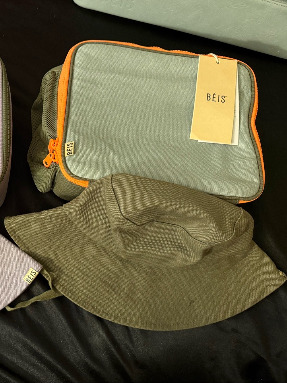 Béis Olive Kids Lunchbox & Kids Hat